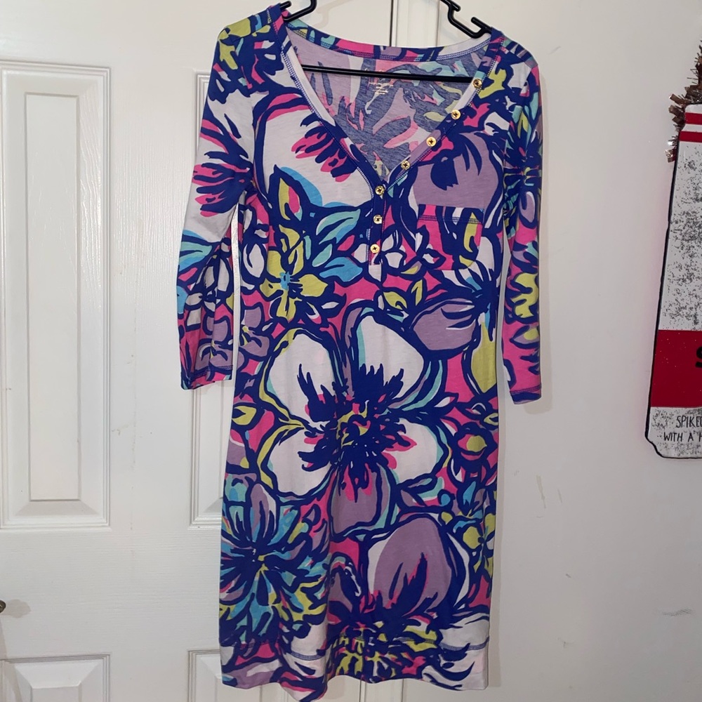 Lilly Pulitzer quarter sleeve T shirt dress